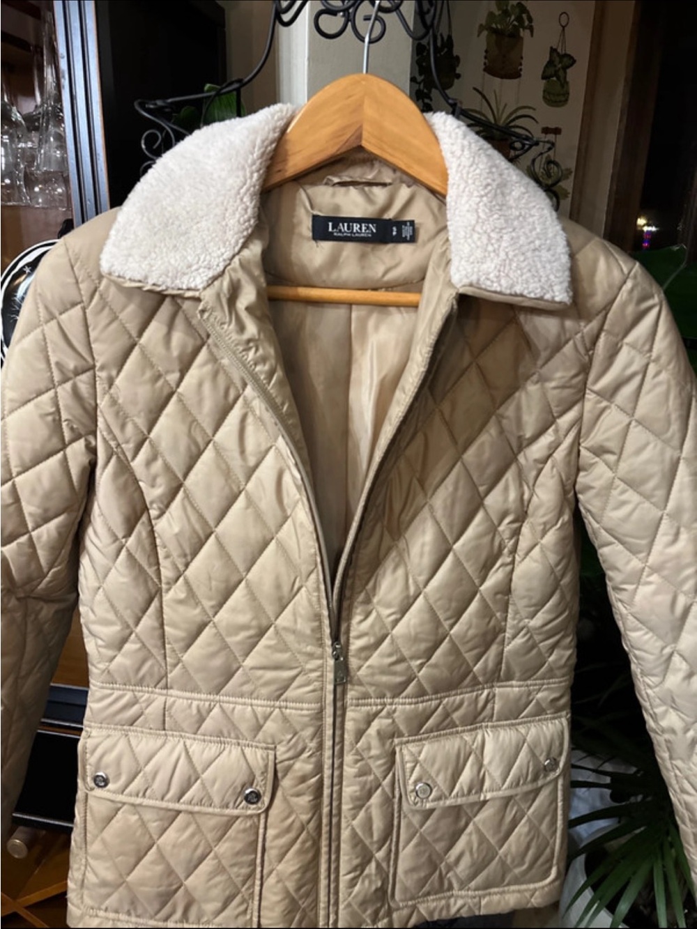 Ralph Lauren Diamond Quilted Beige Jacket with Faux Sherpa Collar petite small - Picture 2 of 8